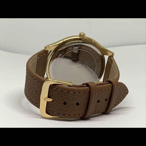 Michael Kors Runway MK3179 Women's Brown Leather Analog Dial Quartz Watch WFH177 - Picture 9 of 11